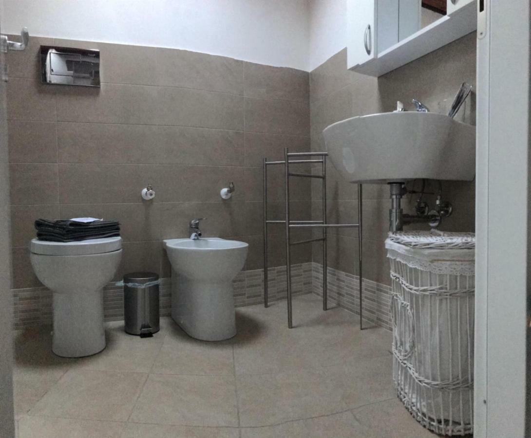A Casa Da Anita Villa Палацоло Акрейде Екстериор снимка