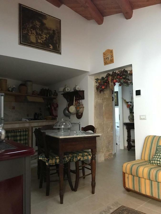 A Casa Da Anita Villa Палацоло Акрейде Екстериор снимка